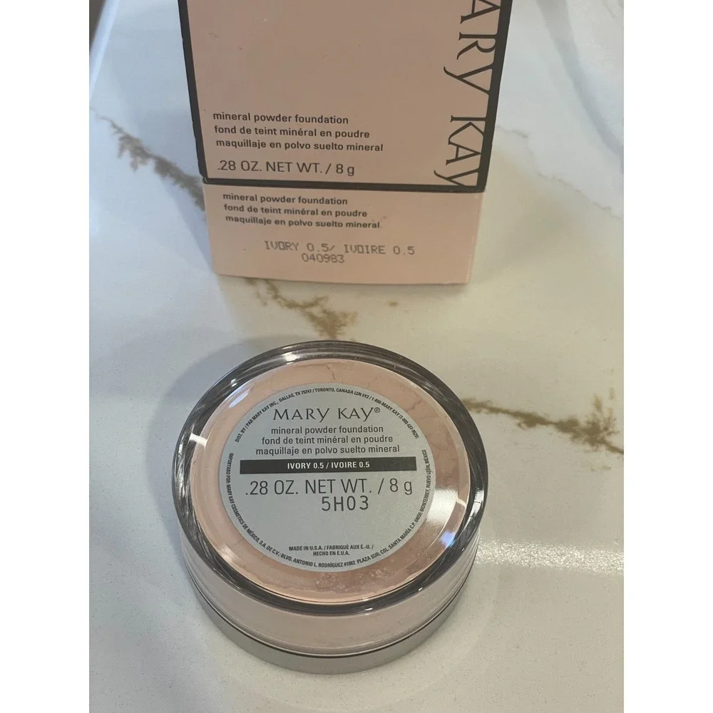 Mary Kay Mineral Powder Foundation‎ Ivory 0.5 .28 oz/8 g 040983 New Box